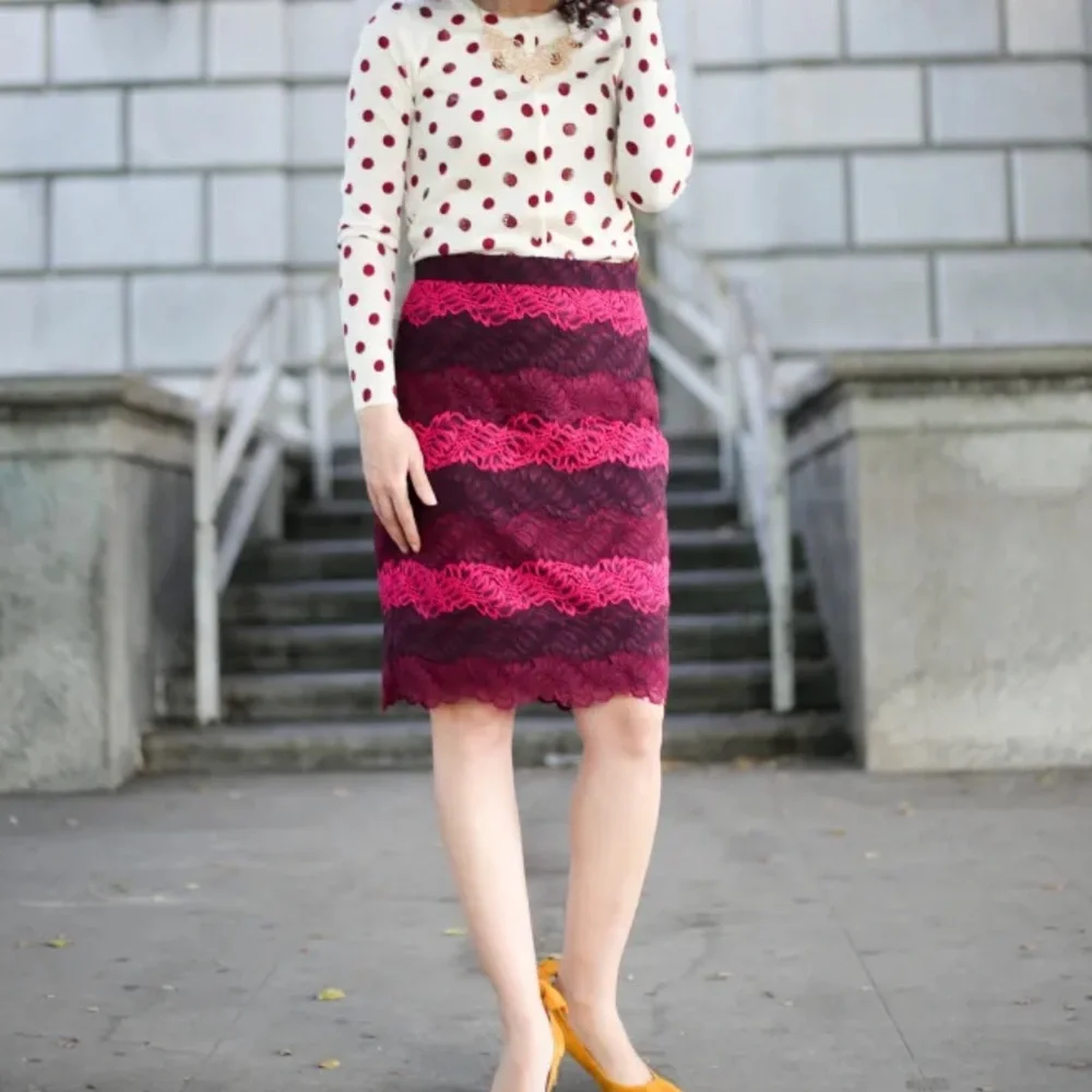 Banana Republic Ombre Lace Pencil Skirt